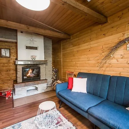 Chalet Old Fashioned In Lopusna Dolina Near High Tatras